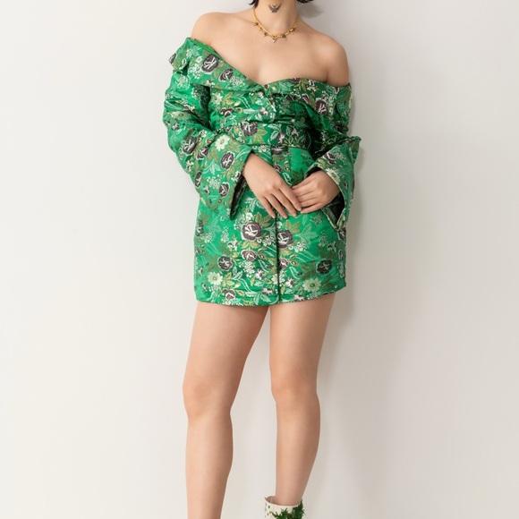 PRETTYLITTLETHING Green Bardot Oriental Jacket Dress - Picture 13 of 15